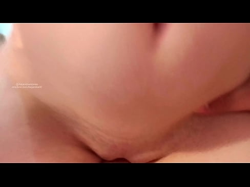 ❤️ 妹の部屋で寝ていたら、それがきっかけで目覚める ❌ 上質ポルノ ❌️❤